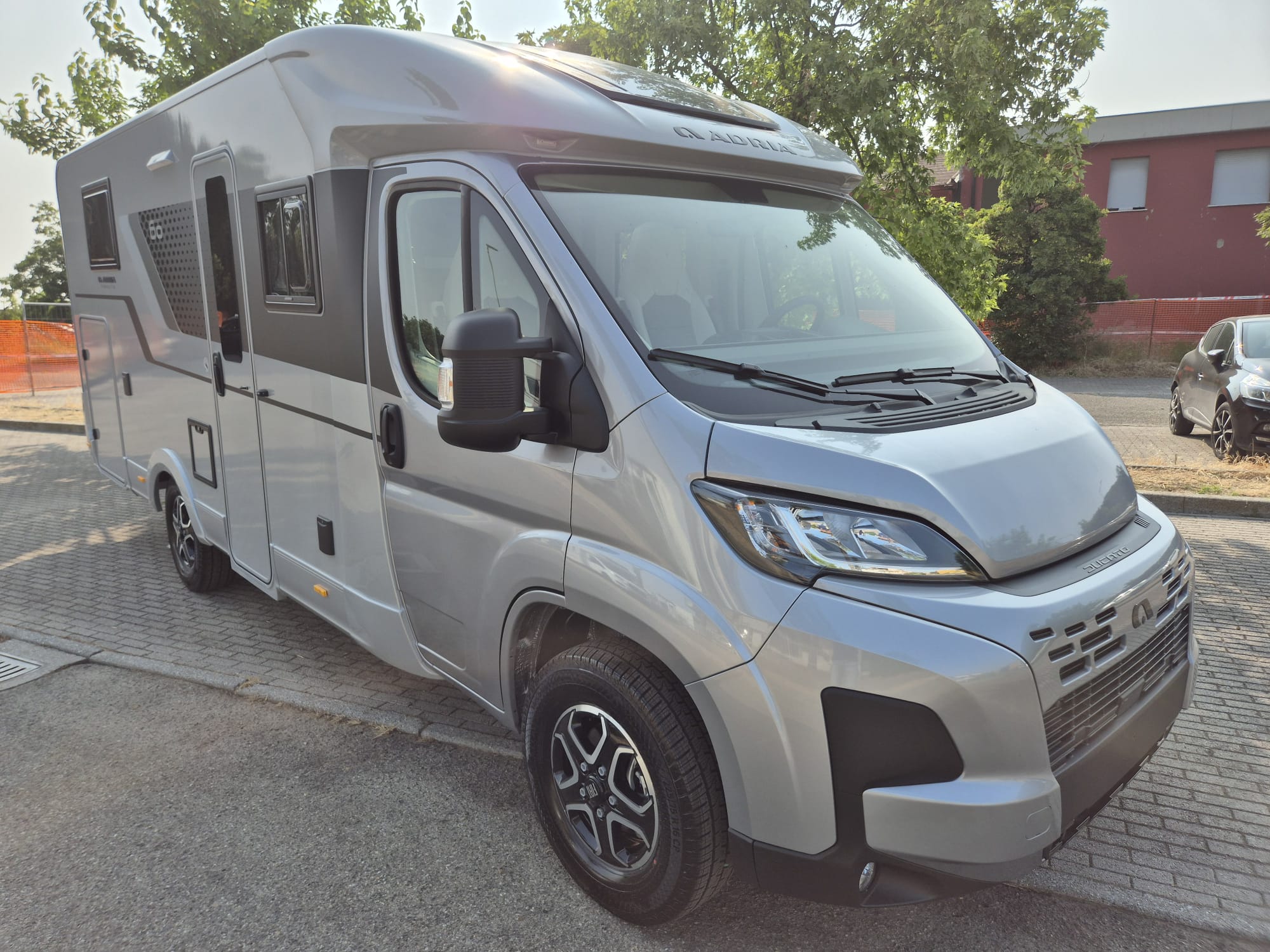 Adria Compact DL 60° Anniversario_1